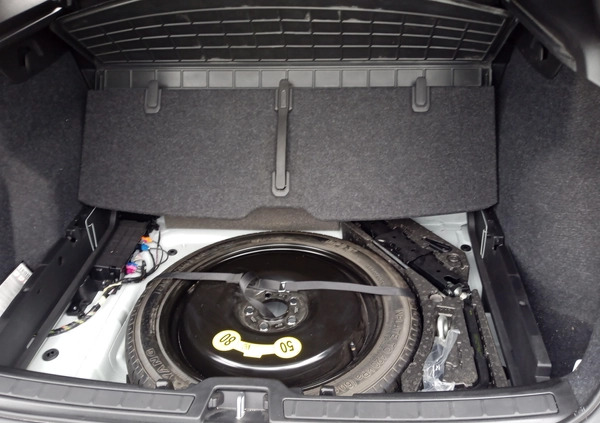 Volvo XC 40 cena 132600 przebieg: 20451, rok produkcji 2022 z Iława małe 667